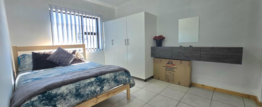 4 Bedroom Property for Sale in Kleinbaai Western Cape